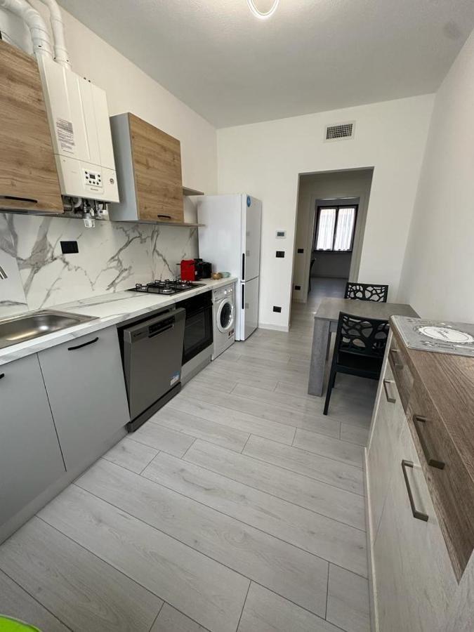 Cavour Apartment Center バルドリーノ エクステリア 写真