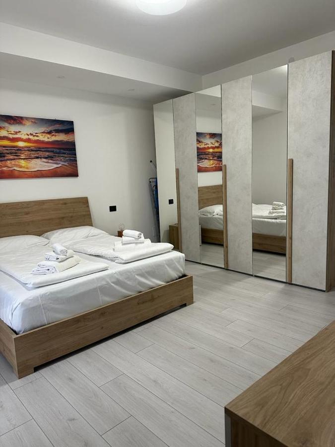 Cavour Apartment Center バルドリーノ エクステリア 写真