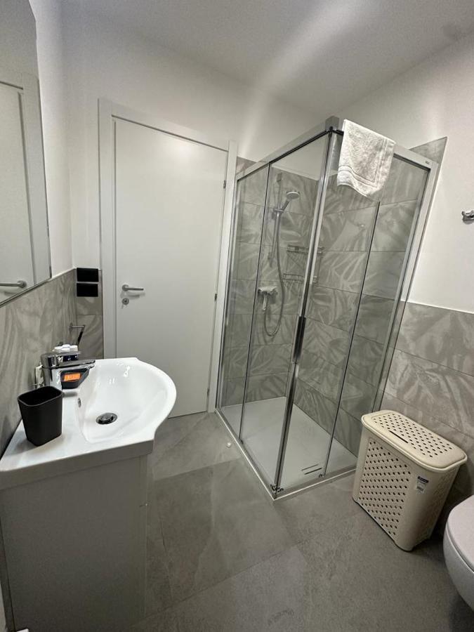 Cavour Apartment Center バルドリーノ エクステリア 写真